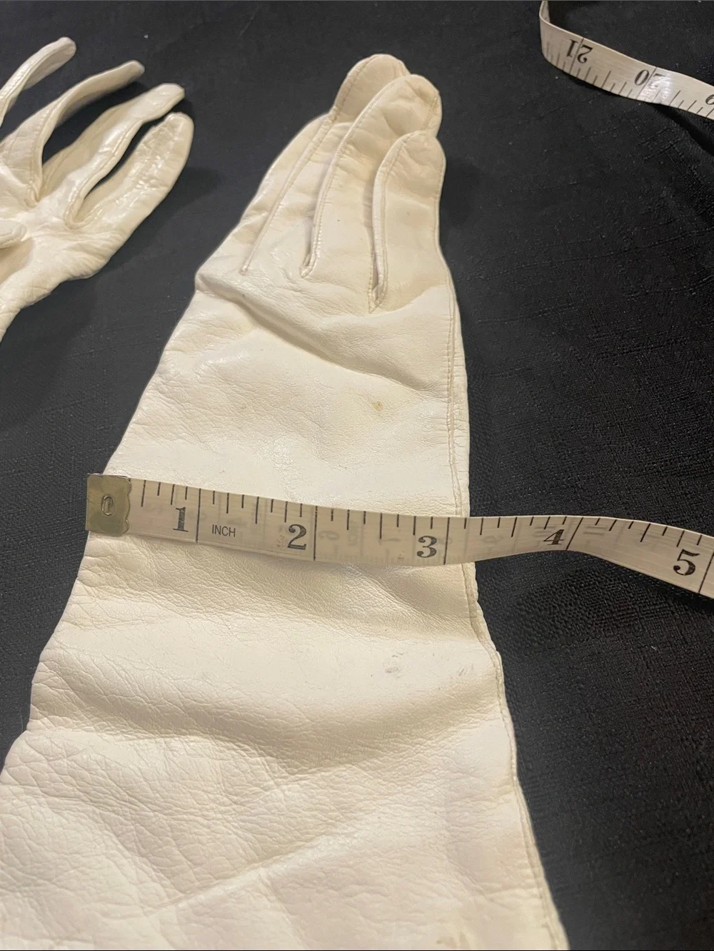 Classic Women's Long Cream Leather Gloves